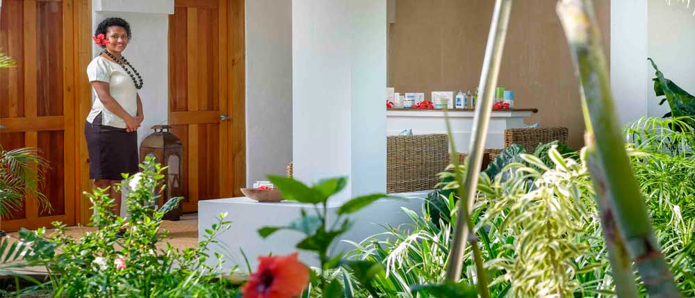 What is a Fijian Bobo Massage + 10 Spas You Must Try