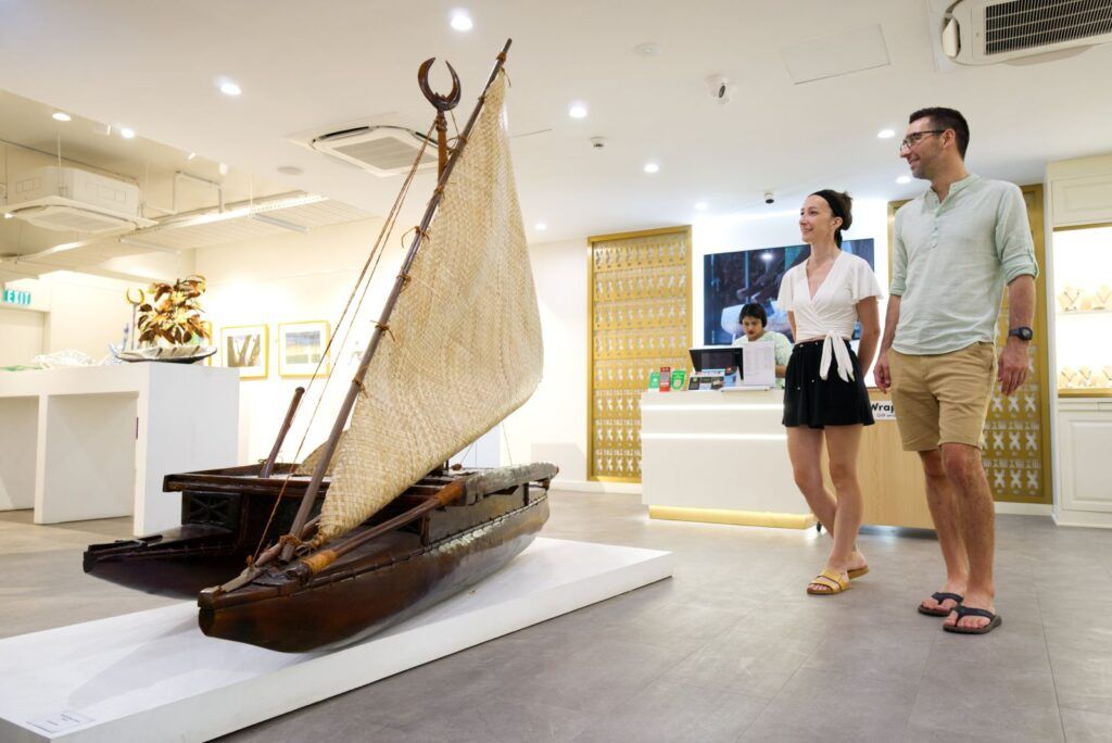 Gallery of Fijian Art & Design: A FULL Review
